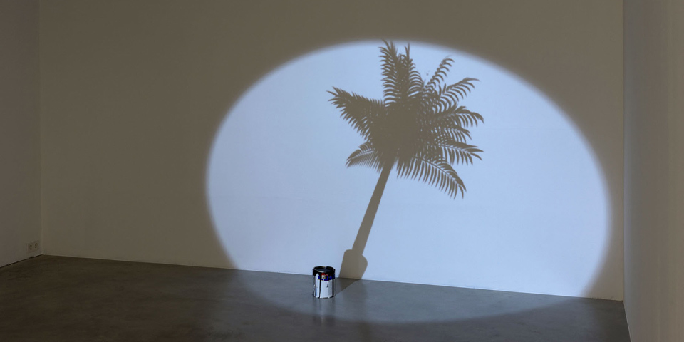 Utrujene palme / otvoritev razstave