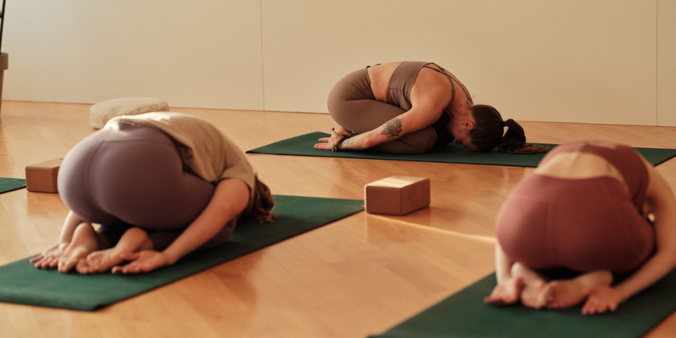 VEČER GLINE IN RESTORATIVNE JOGE