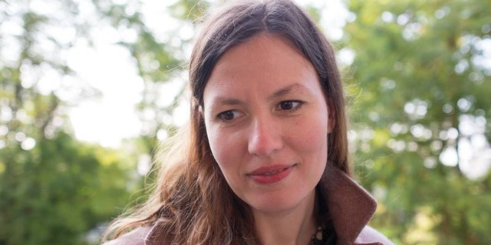 Literarna postaja DORA KAPRÁLOVÁ: MARIBORSKA HIPNOZA