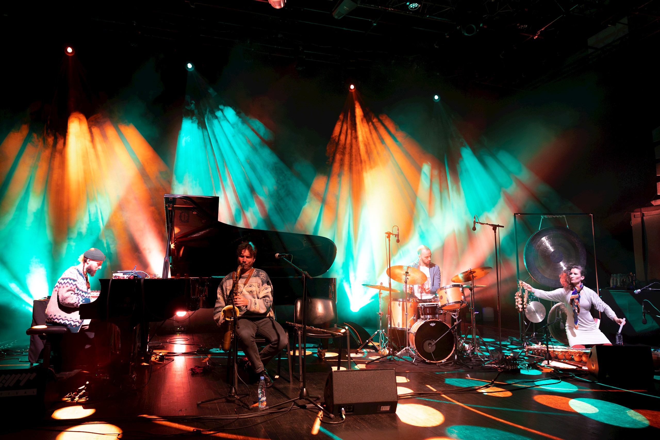 Rok zalokar zhlehtet + pridinajazz Rok zalokar zhlehtet + pridinajazz