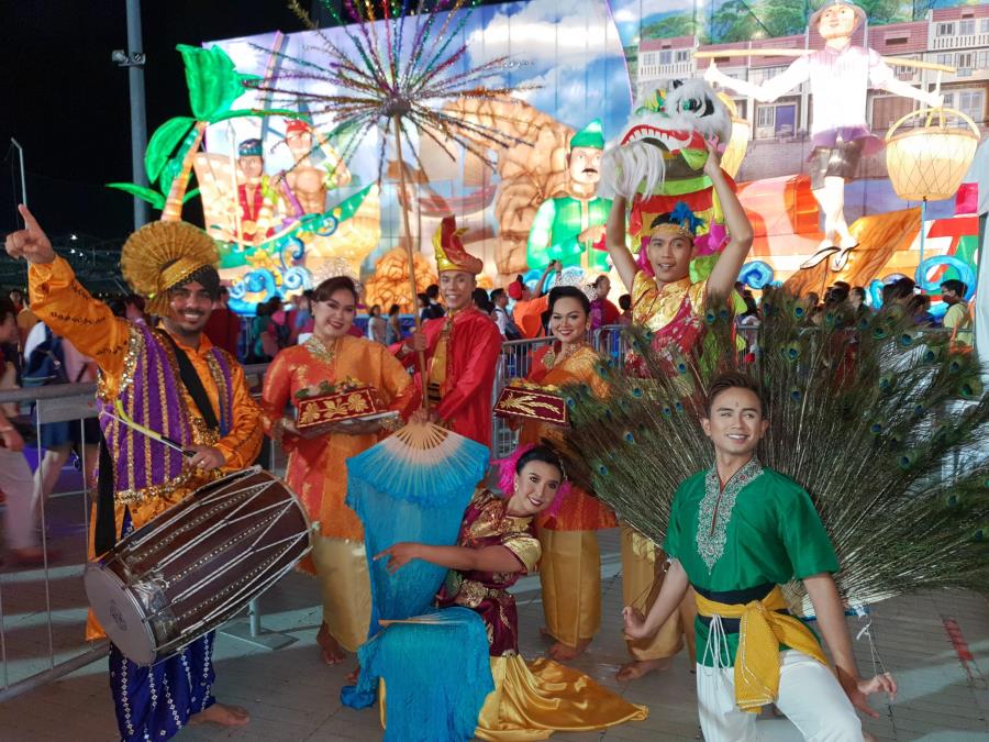 Folkart v parku - Singapur Folkart v parku - Singapur
