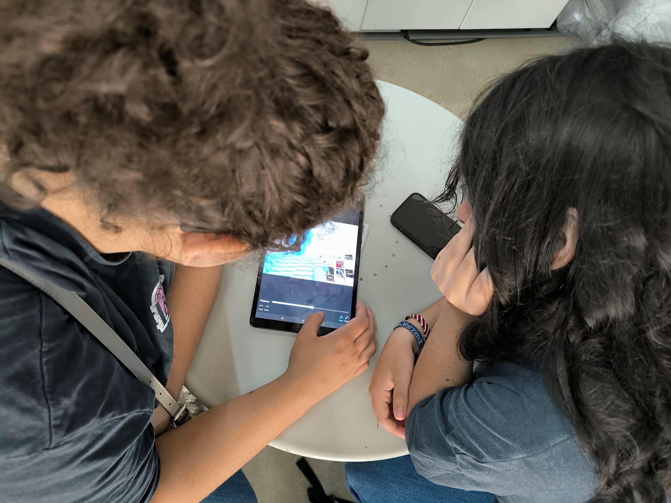 DigiPlay – delavnice digitalizacije za otroke in mlade DigiPlay – delavnice digitalizacije za otroke in mlade