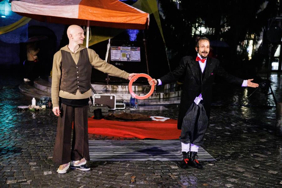 Ana Mrzla Mariborska: Vaš cirkus, naš cirkus