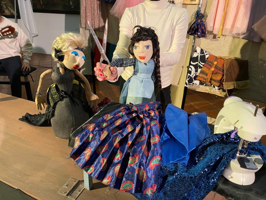 Šivilja in škarjice