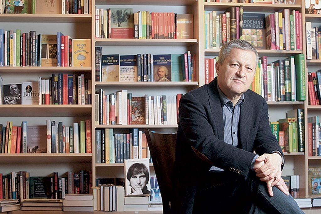 Literarna postaja: DRAGAN VELIKIĆ