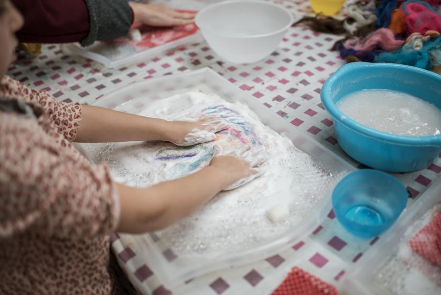 Filcane posode z Matejo Kuhar