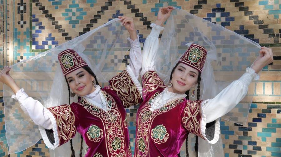 Folkart gostuje: Metlika – Uzbekistan