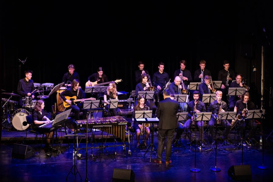 Big band Konservatorija za glasbo in balet Maribor