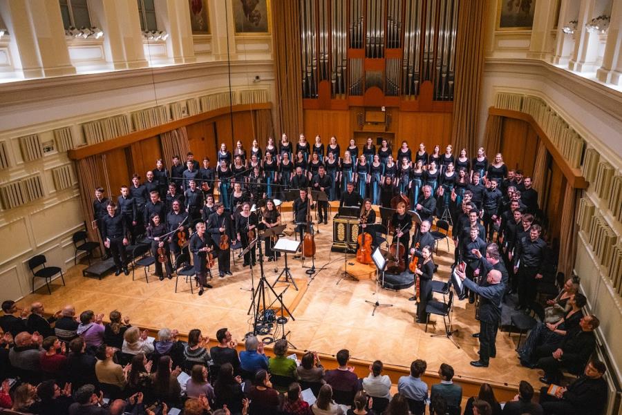 Komorni zbor Megaron in Baročni orkester Megaron