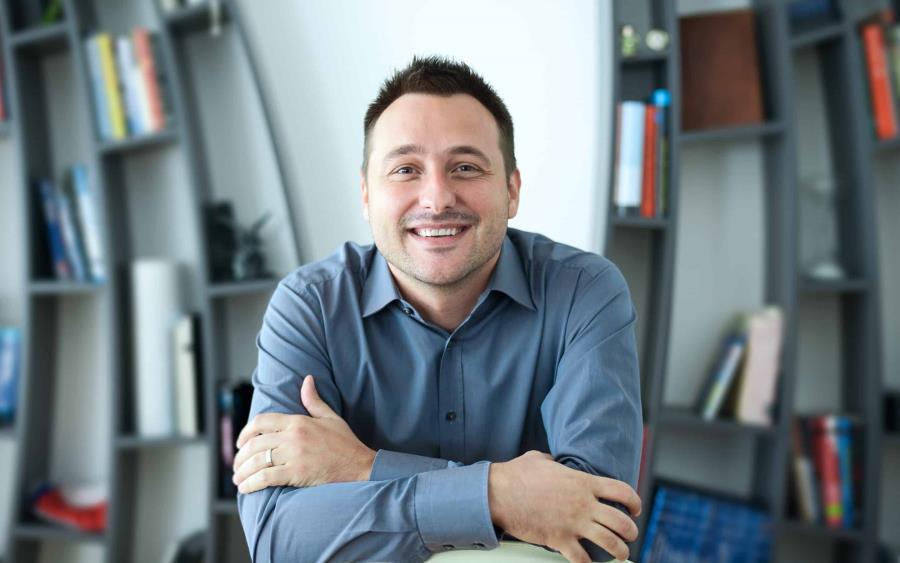 Večer v živo: Bruno Šimleša Večer v živo: Bruno Šimleša