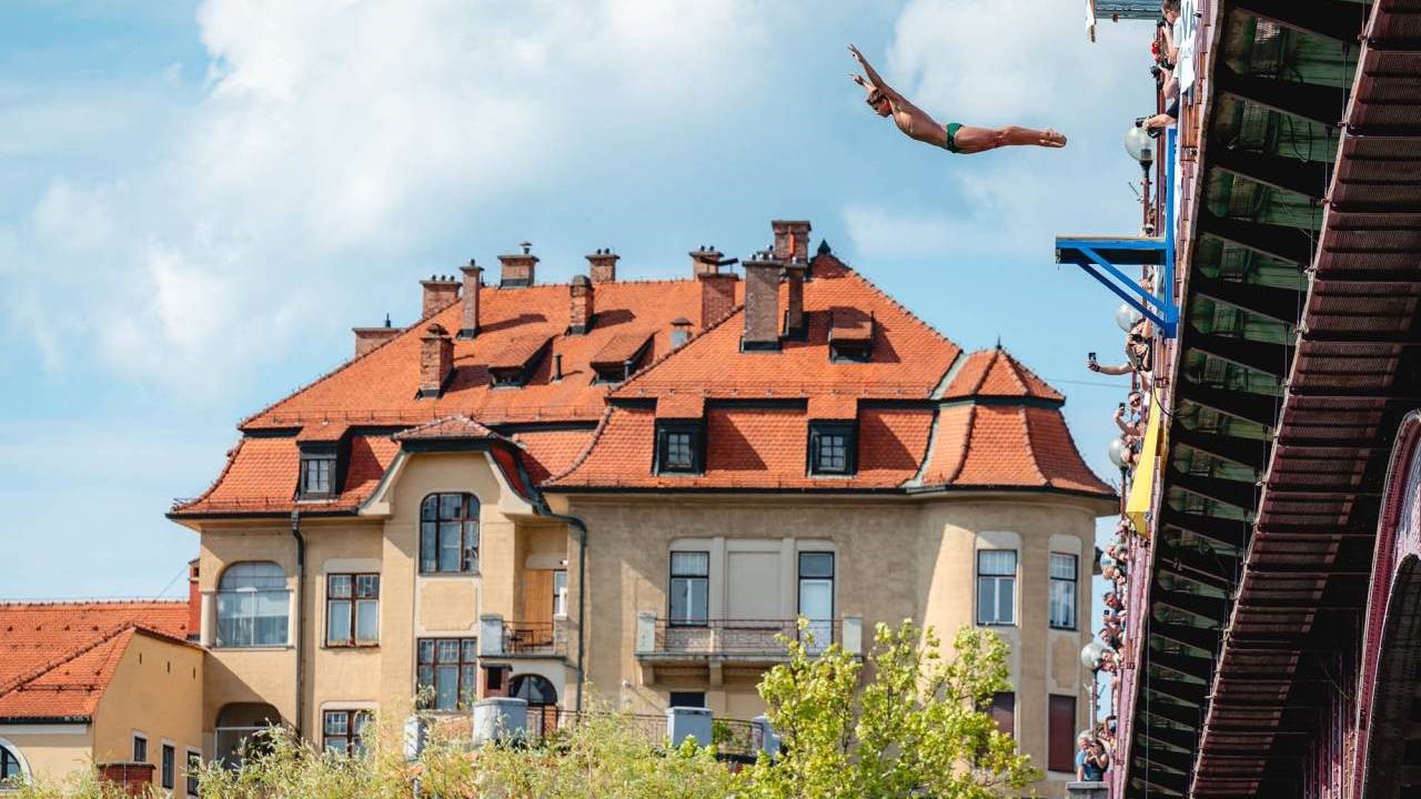 26. mednarodna tekma v akrobatskih skokih v Dravo 26. mednarodna tekma v akrobatskih skokih v Dravo