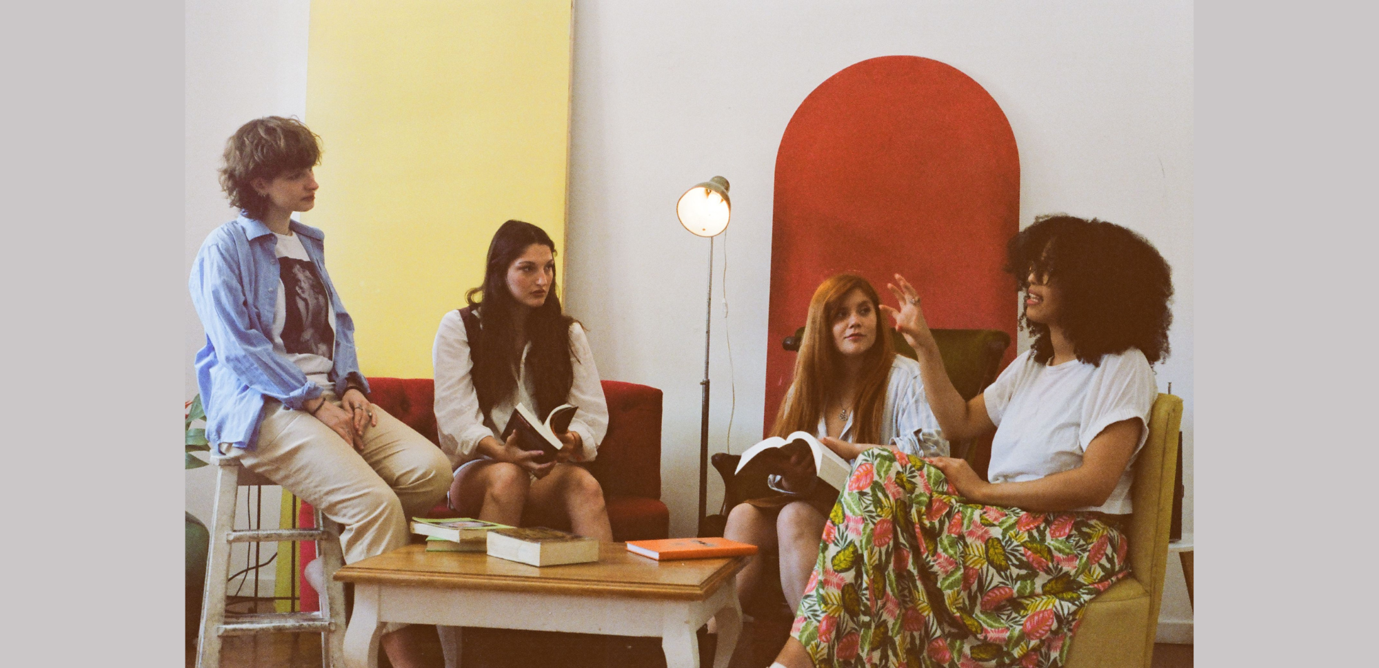 Knjižni klub – Bookworm Society