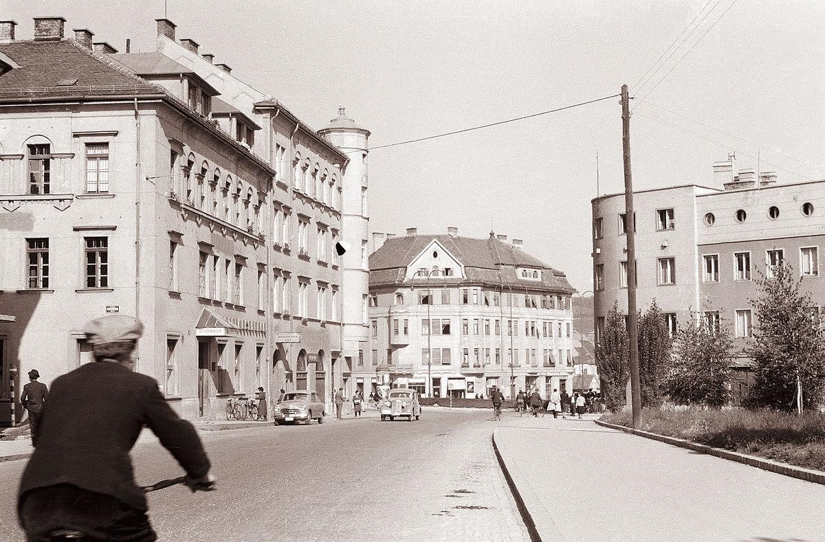 Modernizem v Mariboru, Costaperarija, Gosposvetska, Vila Hutter Modernizem v Mariboru, Costaperarija, Gosposvetska, Vila Hutter